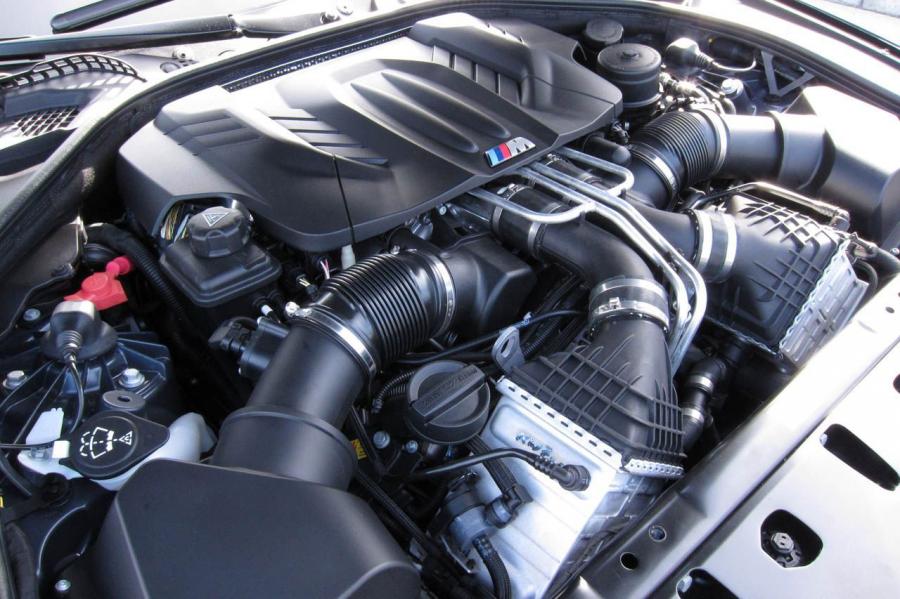  BMW M5 2012 года  (фото 10 из 319)
